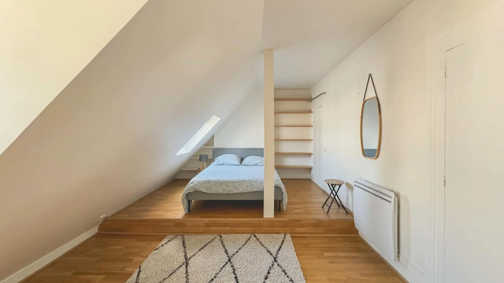Flexliving - - Bausset * Paris